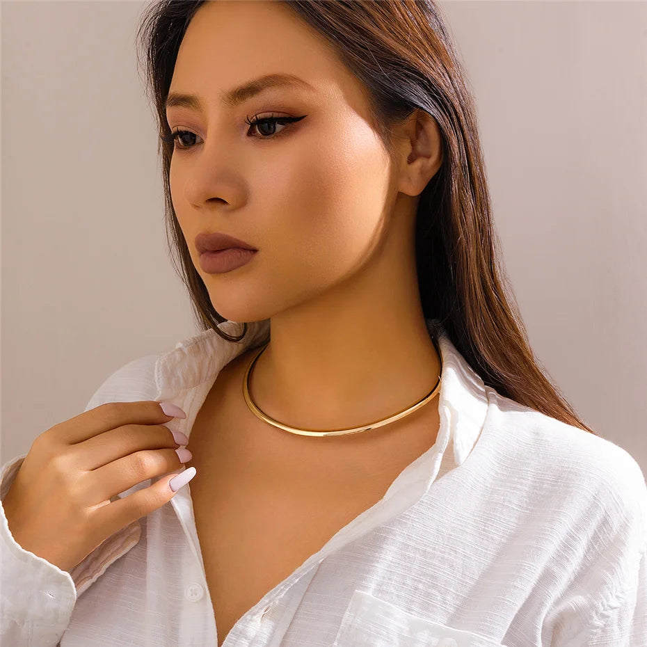 Golden Edge Choker